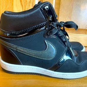 Nike Force Wedge womens size 8.5 sneakers